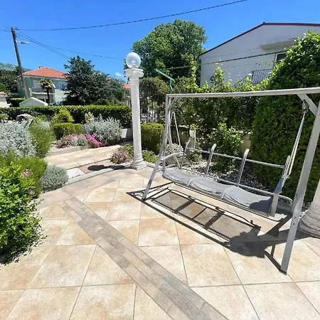 In 42254 Jadranovo