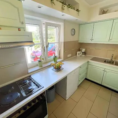 Vakantiehuis In 42254 Jadranovo